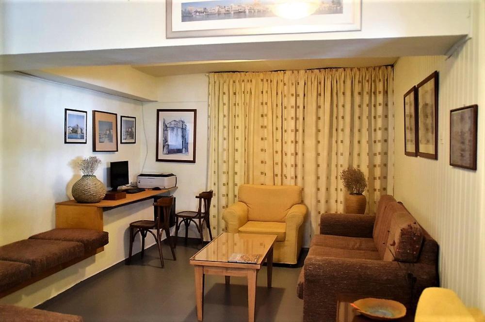 Attica Hotel Ephie Vathí Exteriér fotografie