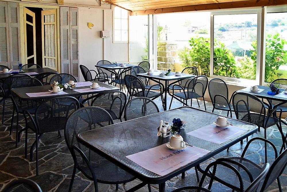 Attica Hotel Ephie Vathí Exteriér fotografie